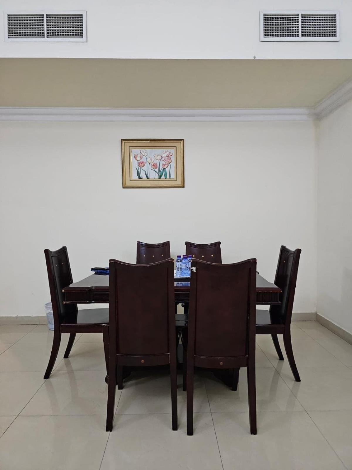 Al Sahab Tower Apartment Al-Manamah Bagian luar foto