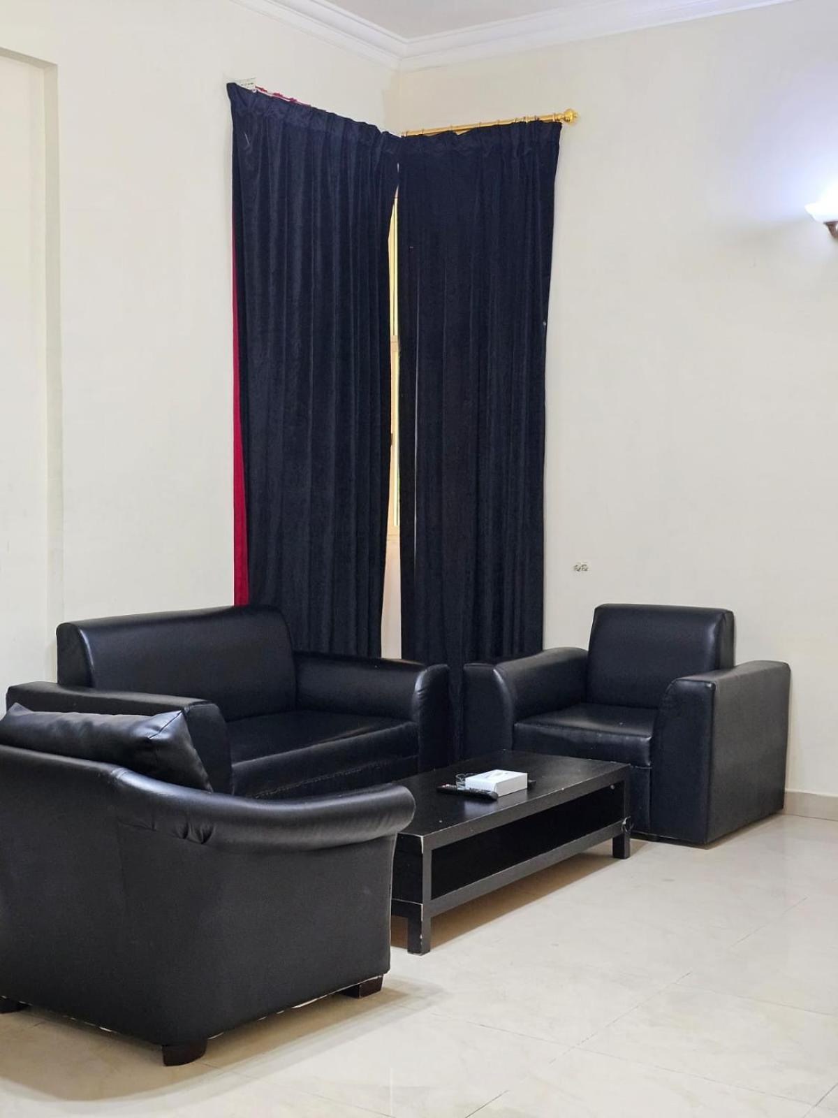 Al Sahab Tower Apartment Al-Manamah Bagian luar foto