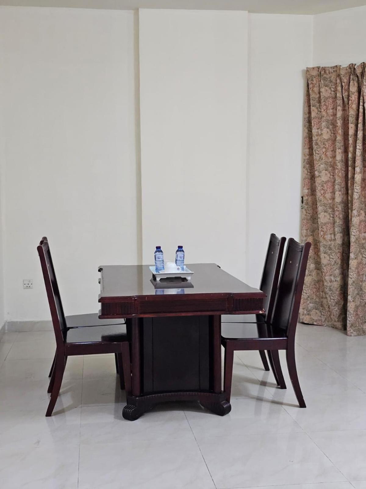 Al Sahab Tower Apartment Al-Manamah Bagian luar foto