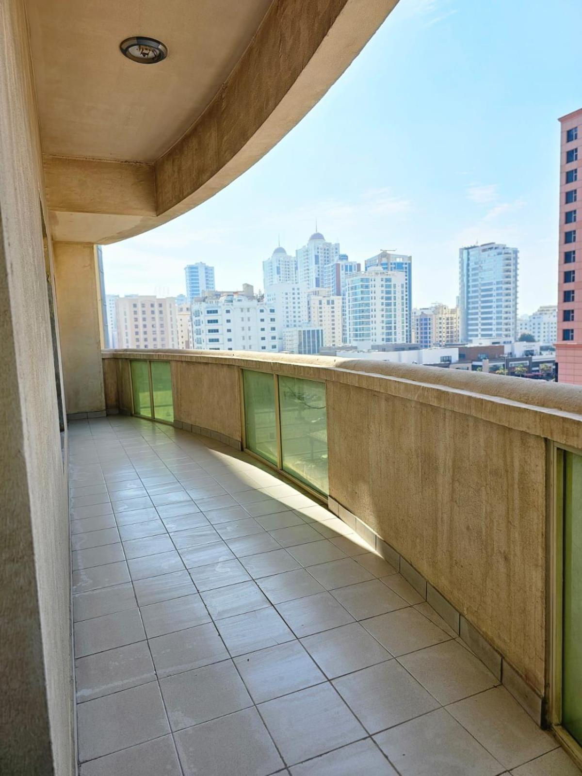Al Sahab Tower Apartment Al-Manamah Bagian luar foto